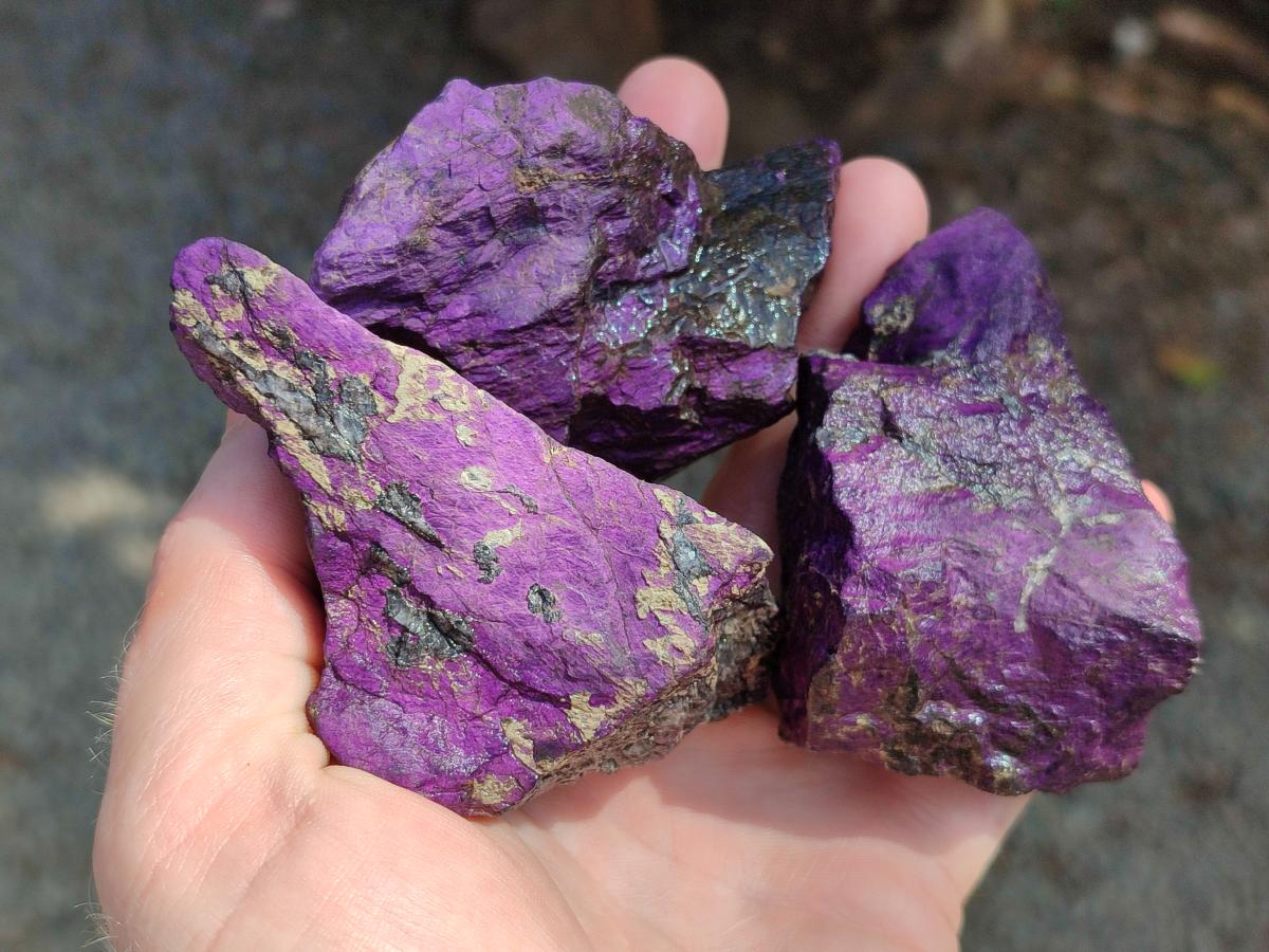 Natural Metallic Purpurite Specimens x 12 From Erongo, Namibia