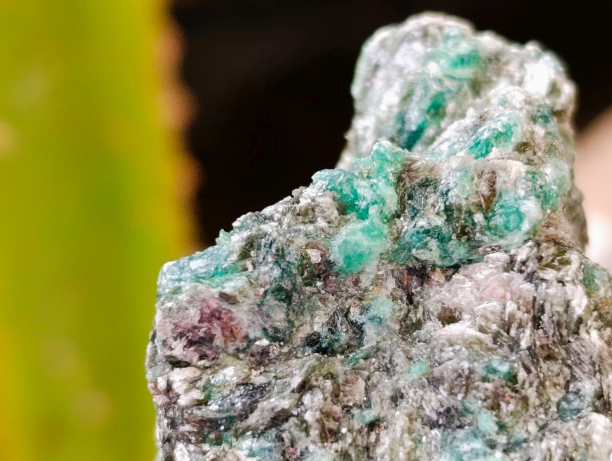 Natural Emerald Mica 'Mutokolite' Cobbed Specimens x 12 From Mutoko, Zimbabwe