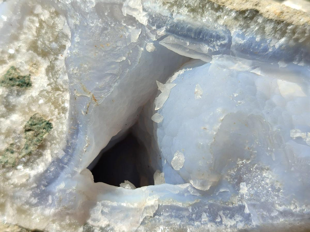 Natural Blue Lace Agate Geode Specimens x 3.89 kg Lot From Nsanje, Malawi - Toprock Gemstones and Minerals 