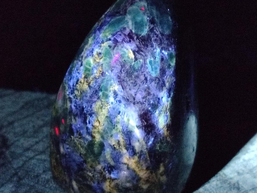 Polished Emerald Mica 'Mutokolite' Standing Free Forms x 4 From Mutoko, Zimbabwe