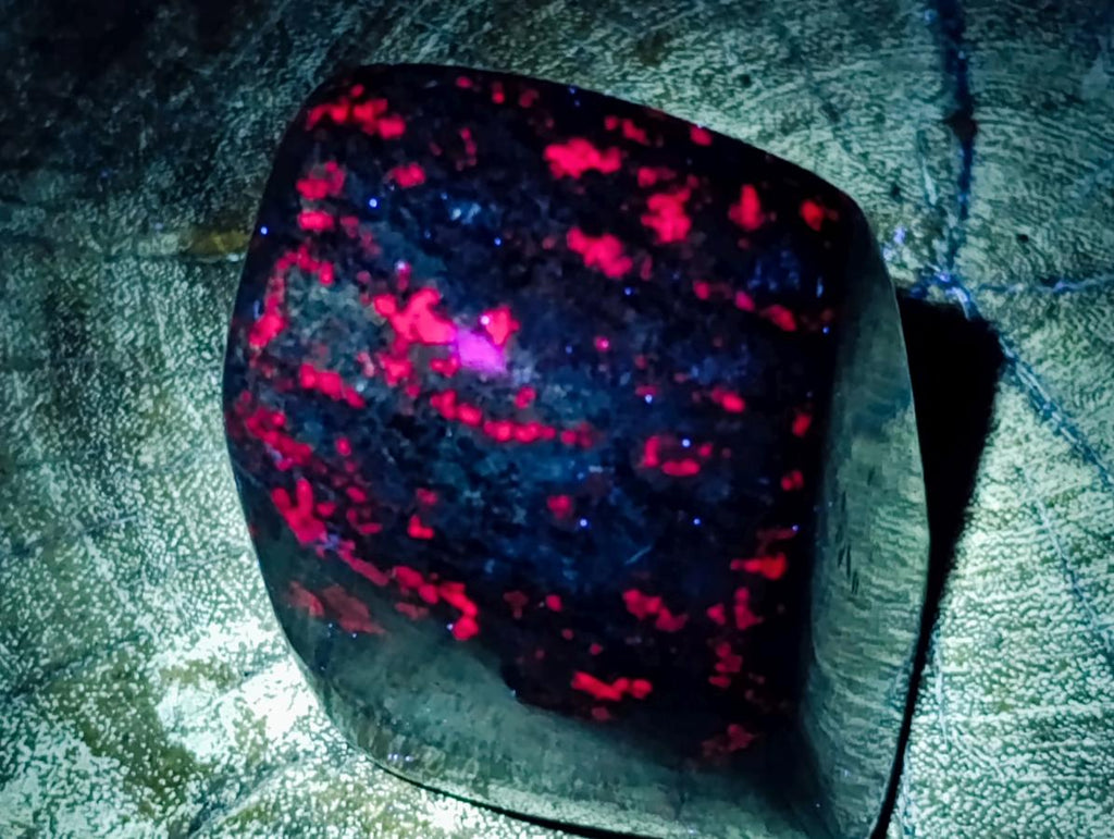 Polished Ruby Corundum In Chrome Verdite Standing Free Forms x 4 From Mutoko, Zimbabwe