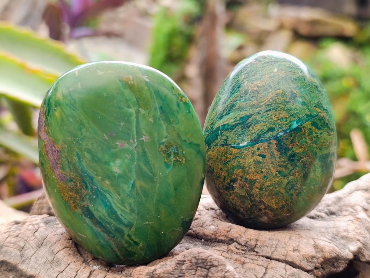 Polished Verdite Palm Stones x 12 From Zimbabwe