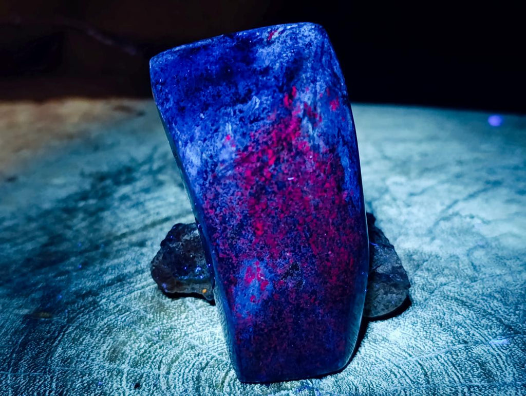 Polished Ruby Corundum In Chrome Verdite Standing Free Forms x 5 From Mutoko, Zimbabwe - Toprock Gemstones and Minerals 