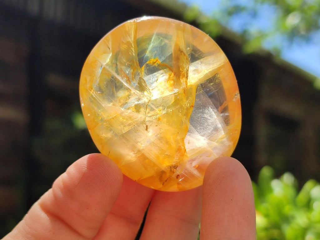 Polished Golden Healer Quartz Crystal Galets x 12 From Ambatofinandrahana, Madagascar
