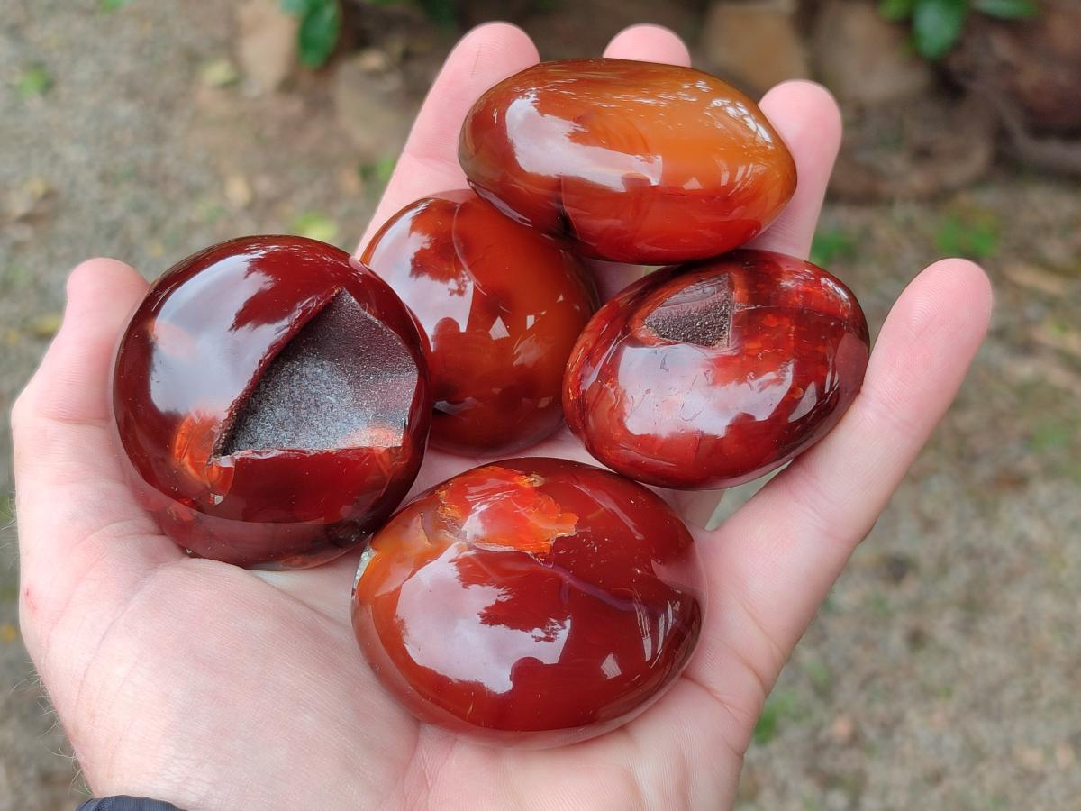 Polished Carnelian Agate Gemstone Galets x 24 From Madagascar