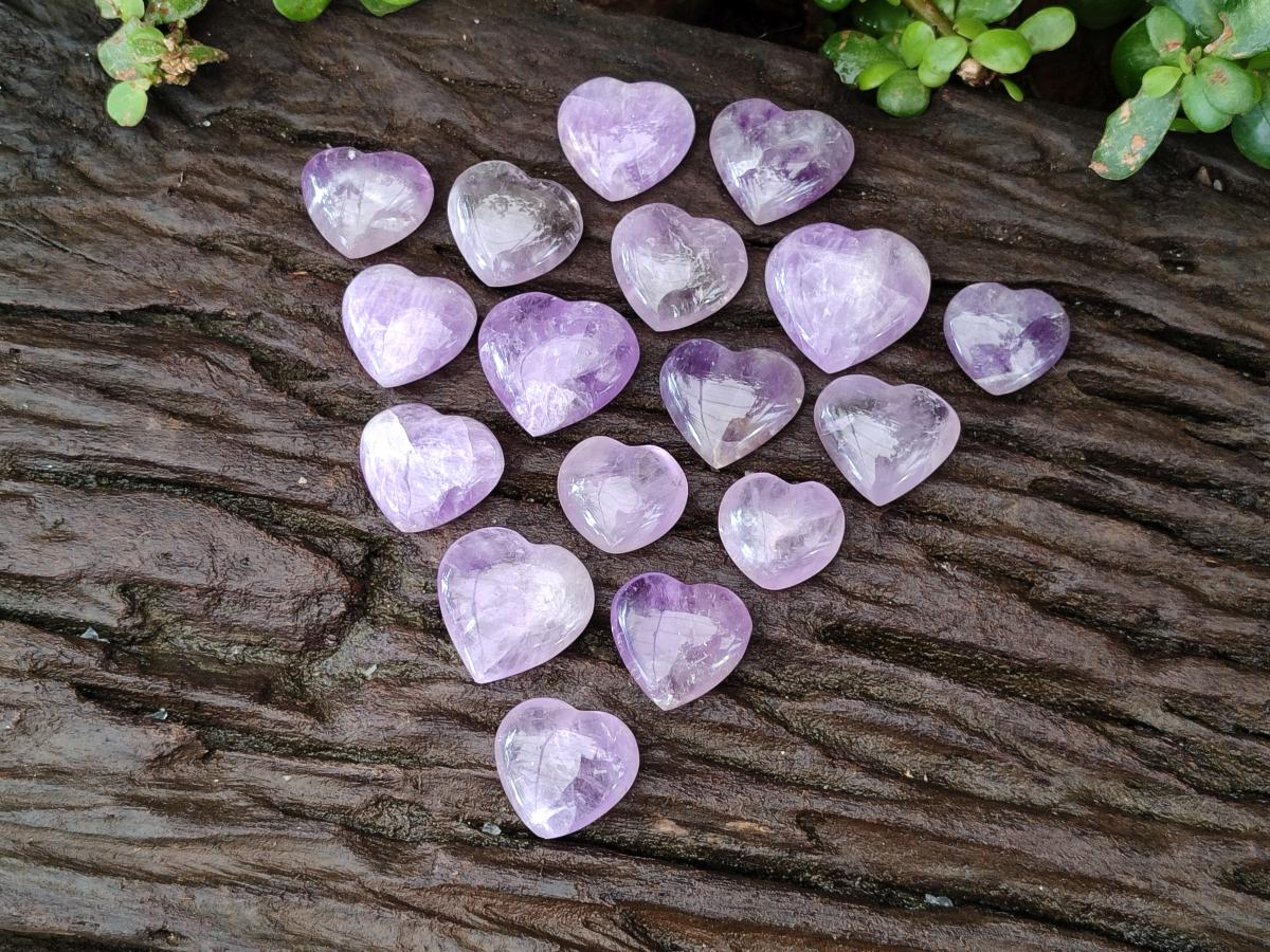 Polished Mini Window Amethyst Hearts x 25 From Akansobe, Madagascar