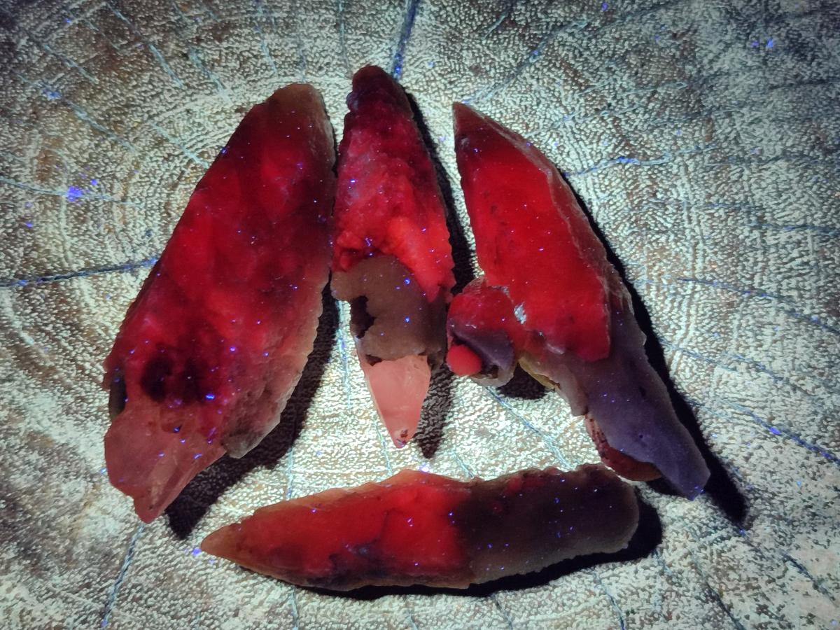 Natural Drusy Quartz Coated Spearhead Calcite Crystals x 20 From Albert's Mountain, Lesotho