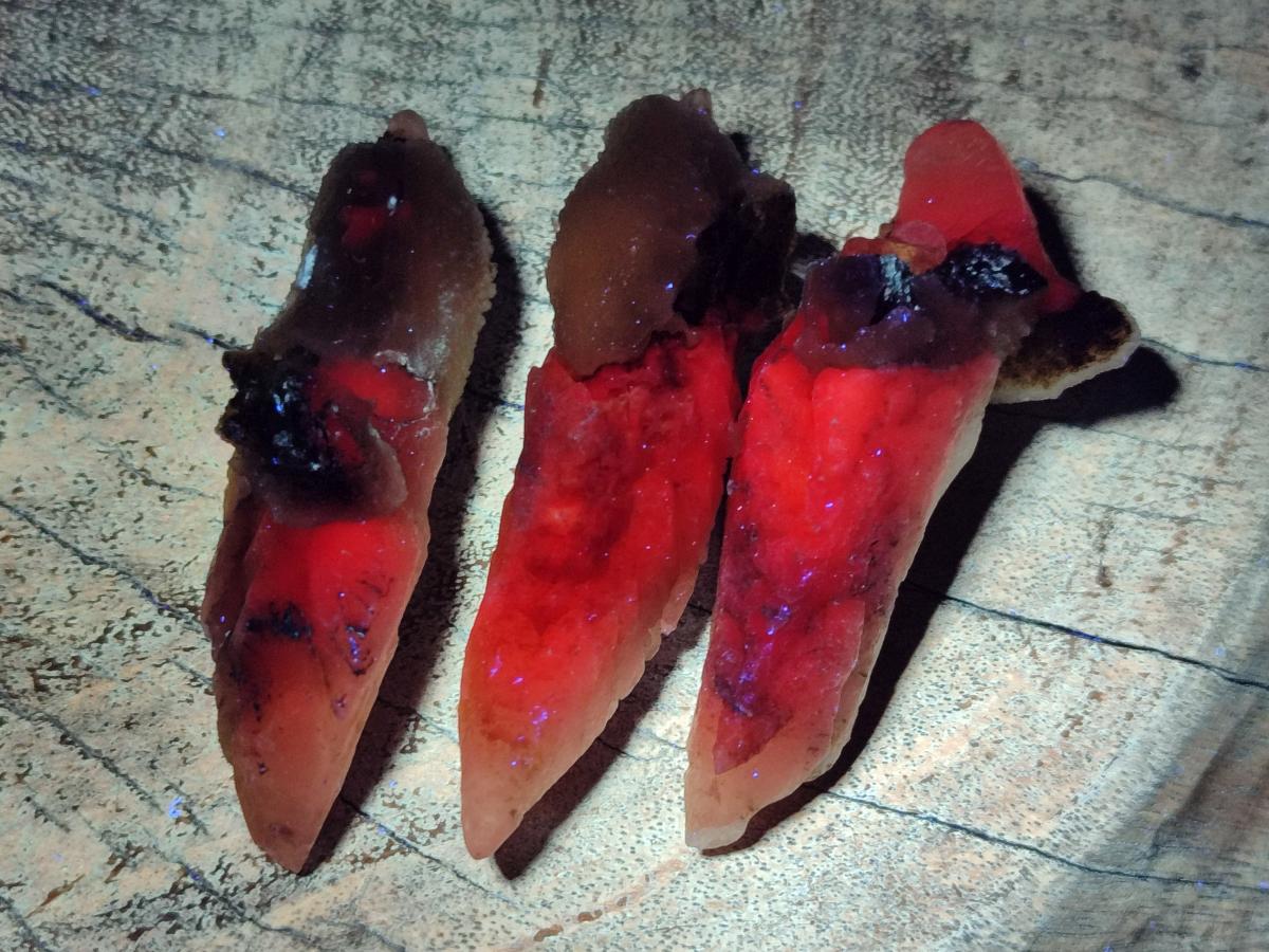 Natural Drusy Quartz Coated Spearhead Calcite Crystals x 20 From Albert's Mountain, Lesotho