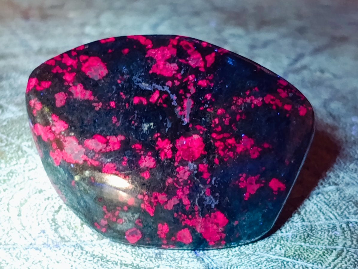 Polished Ruby Corundum In Chrome Verdite Free Forms x 6 From Mutoko, Zimbabwe
