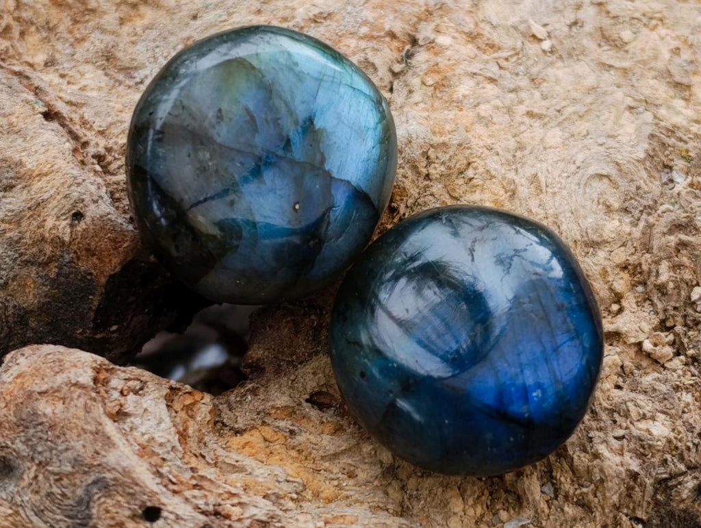 Polished Rounded Labradorite Free Forms x 70 From Madagascar
