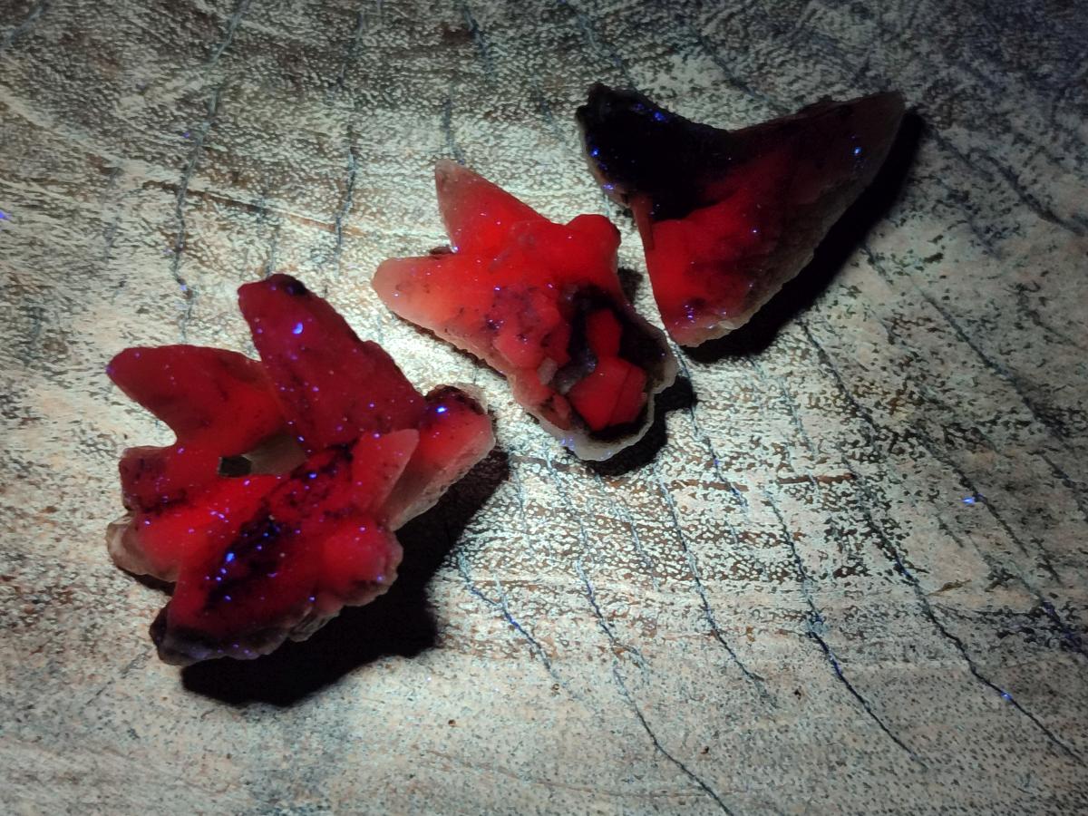 Natural Drusy Quartz Coated Spearhead Calcite Crystals x 70 From Albert's Mountain, Lesotho