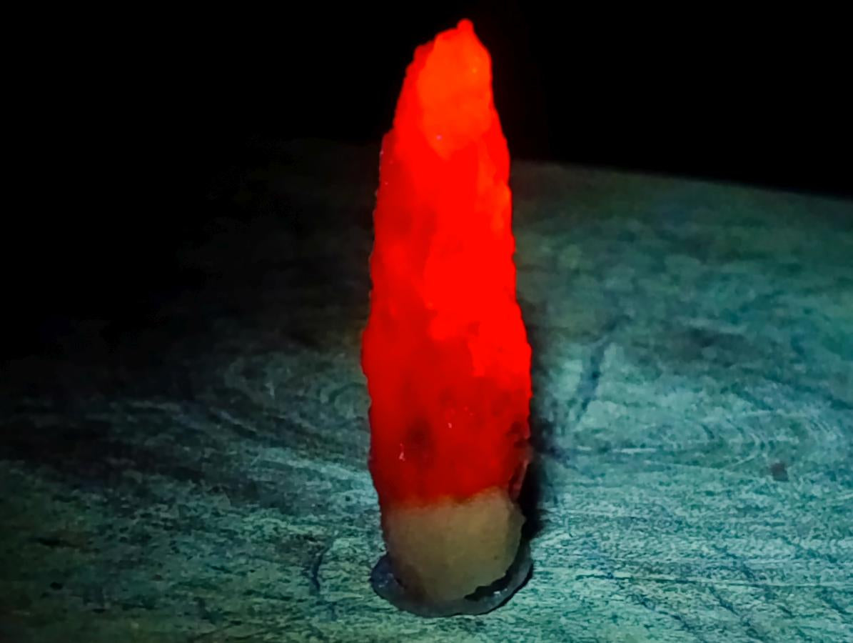 Natural Drusy Quartz Coated Spearhead Calcite Crystals x 24 From Albert's Mountain, Lesotho