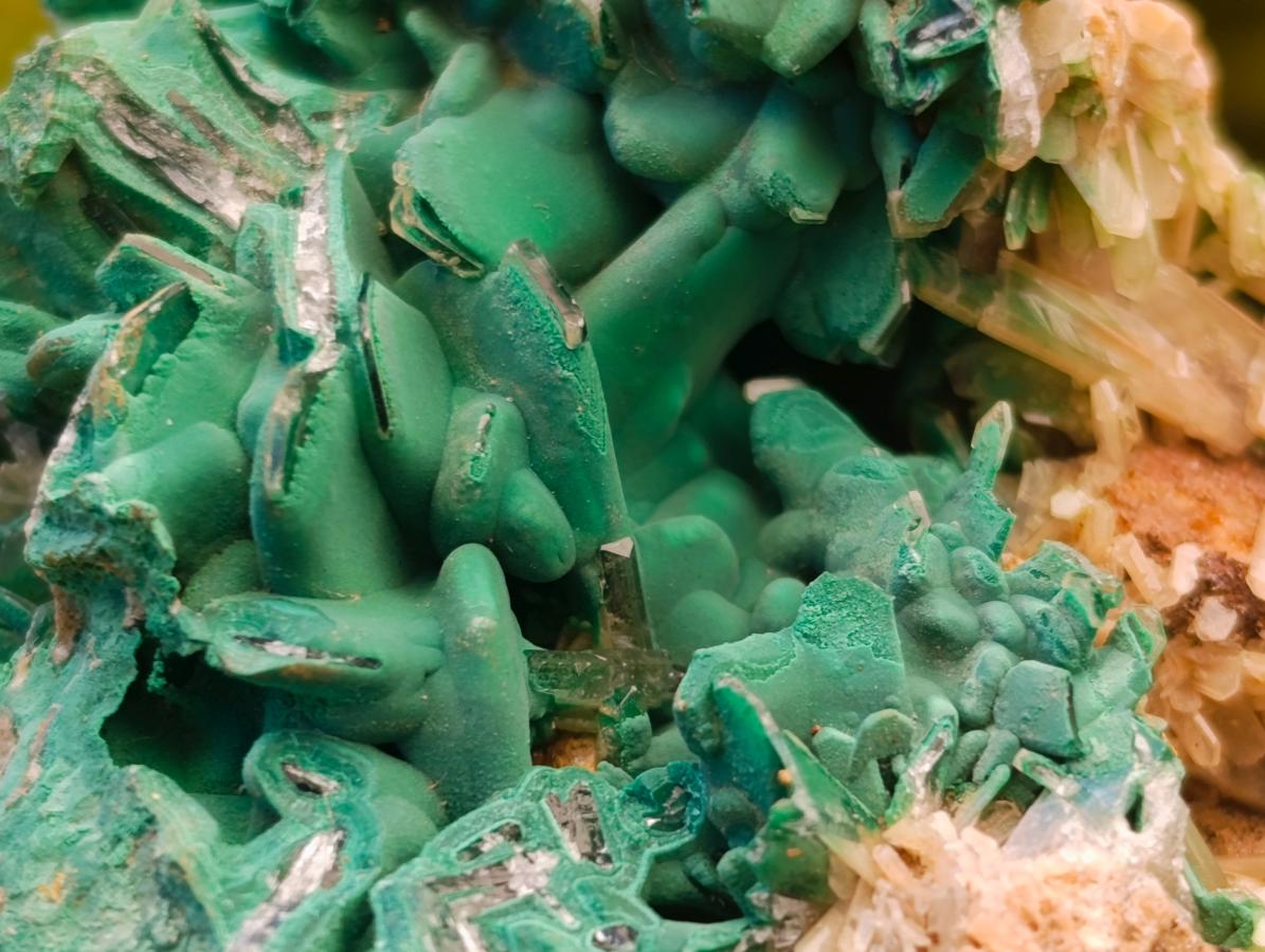 Natural Rare Bladed Barite and Malachite Specimens x 6 From Congo