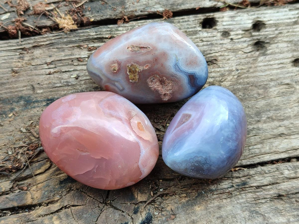 Polished Red Shashe River Agate Free Forms x 35 From Shashe River, Zimbabwe