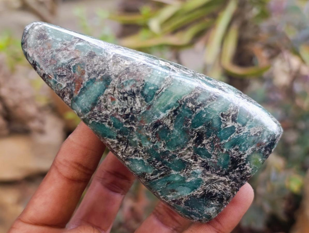 Polished Emerald Mica 'Mutokolite' Standing Free Forms x 4 From Mutoko, Zimbabwe