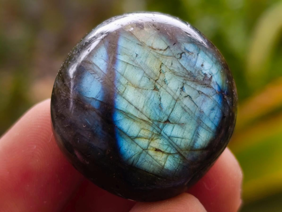 Polished Mini Rounded Wire Wrap Size Labradorite Free Forms x 70 From Madagascar