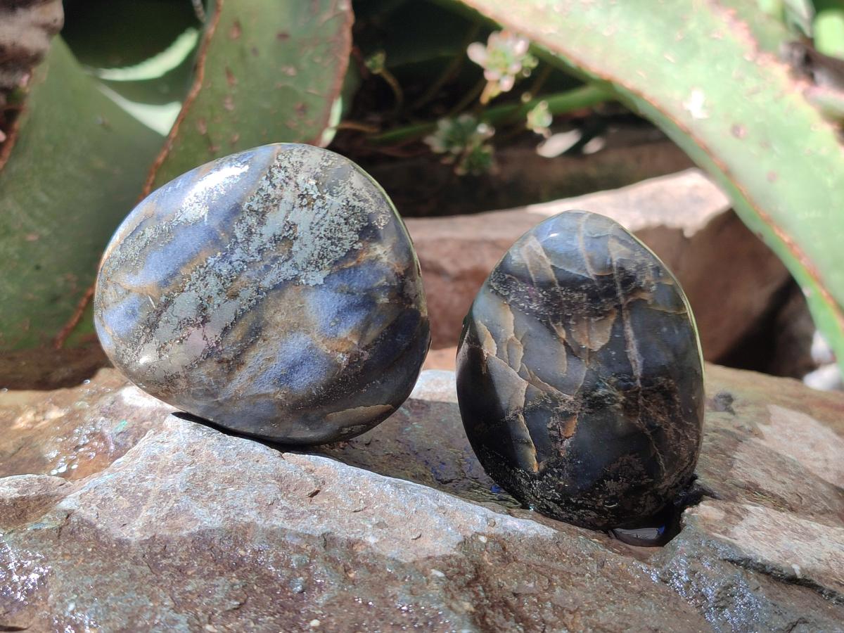 Polished Basalt Pharaoh Stone Galets x 24 From Iron Duke Mine, Zimbabwe