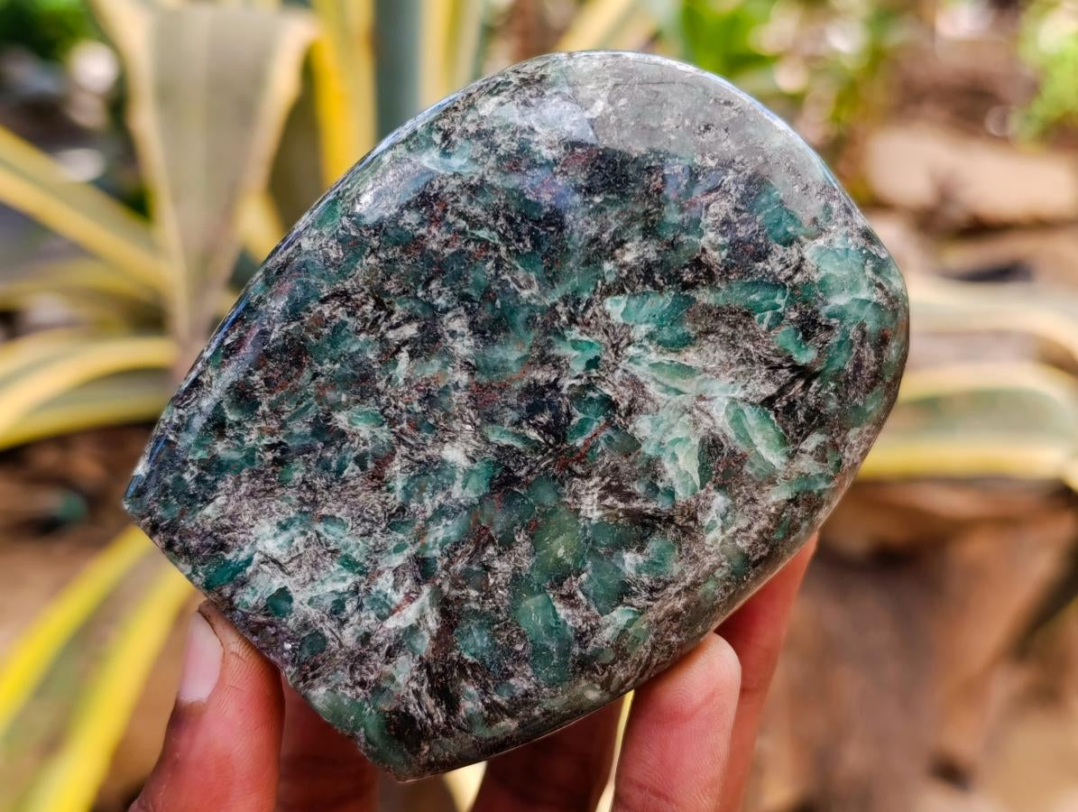 Polished Emerald Mica 'Mutokolite' Standing Free Forms x 4 From Mutoko, Zimbabwe