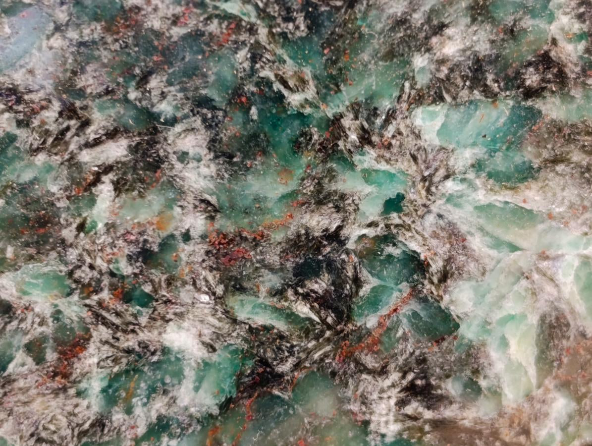 Polished Emerald Mica 'Mutokolite' Standing Free Forms x 4 From Mutoko, Zimbabwe