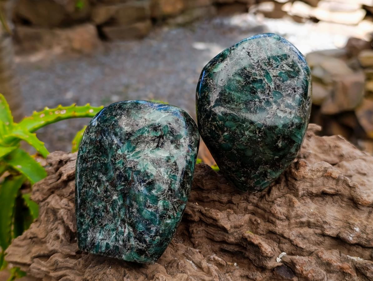 Polished Emerald Mica 'Mutokolite' Standing Free Forms x 4 From Mutoko, Zimbabwe