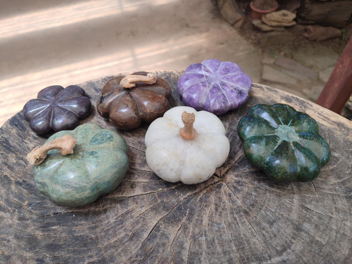 Hand Made Mixed Mineral Pumpkins x 6 From Zimbabwe