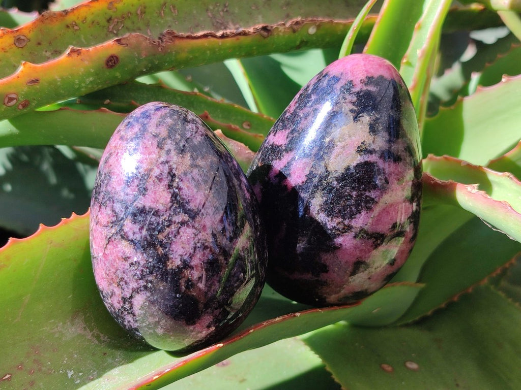 Polished Rhodonite Gemstone Eggs x 7 From Ambindavato, Madagascar - Toprock Gemstones and Minerals 