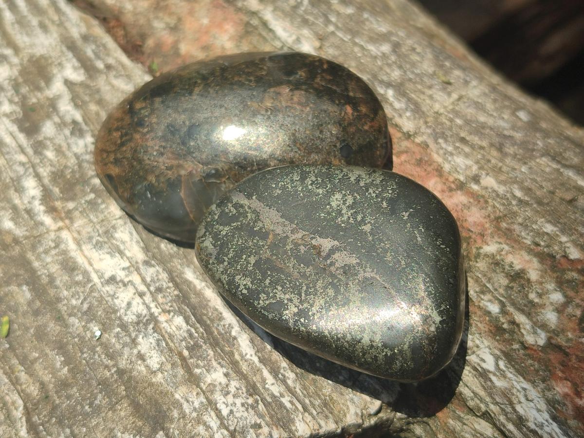 Polished Basalt Pharaoh Stone Galets x 14 From Iron Duke Mine, Zimbabwe - Toprock Gemstones and Minerals 