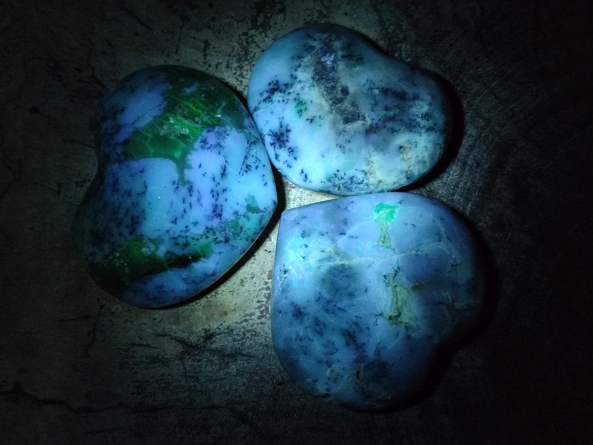 Polished White Dendritic Opal Hearts x 12 From Moralambo, Madagascar - Toprock Gemstones and Minerals 