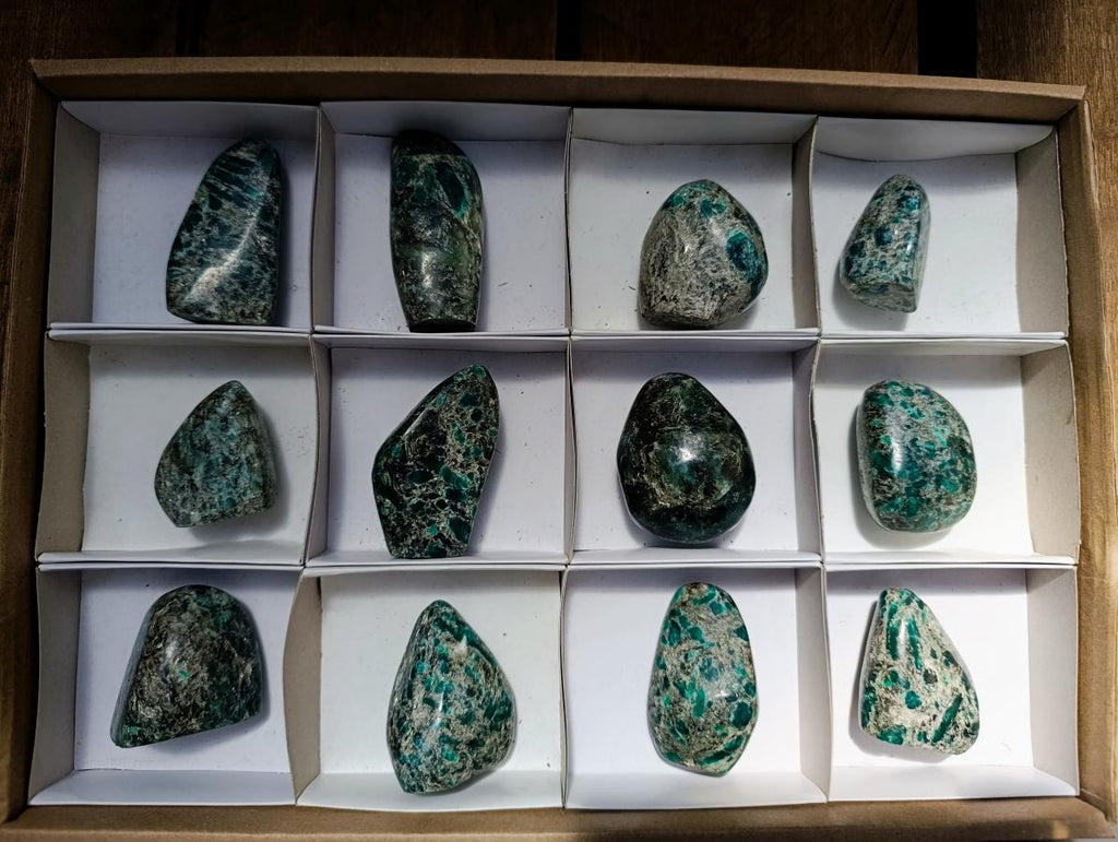 Polished Emerald Mica 'Mutokolite' Standing Free Forms x 12 From Mutoko, Zimbabwe - Toprock Gemstones and Minerals 