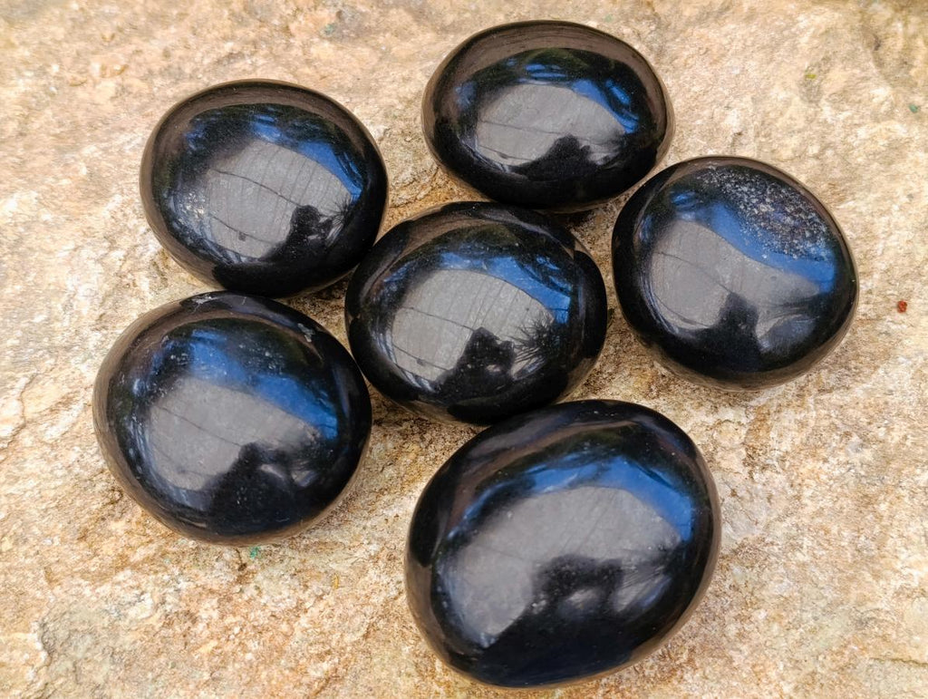 Polished Black Basalt Galets x 12 From Madagascar - Toprock Gemstones and Minerals 