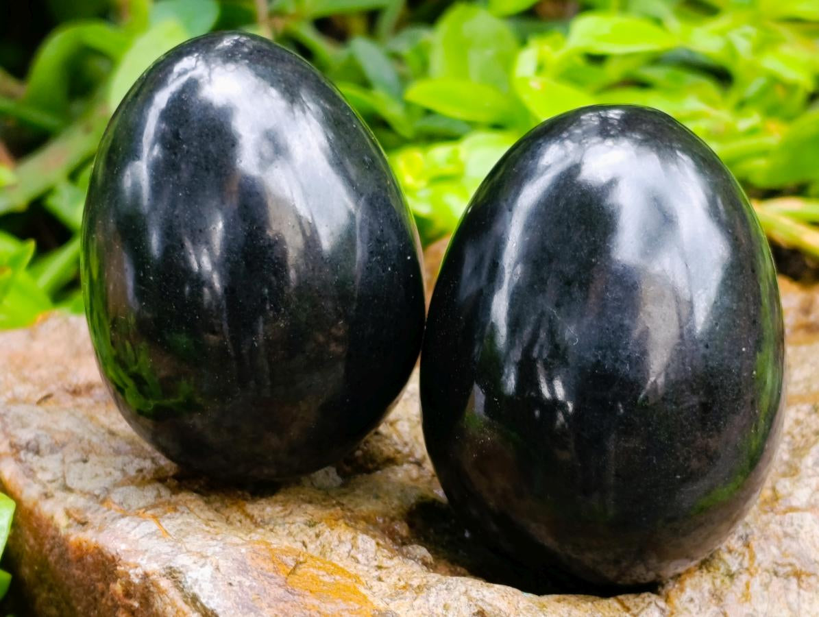 Polished Black Basalt Eggs x 12 From Madagascar - Toprock Gemstones and Minerals 