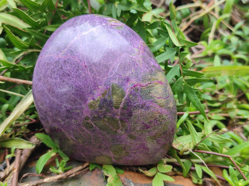 Polished Stichtite Standing Free Forms x 4 From Barberton, South Africa - Toprock Gemstones and Minerals 