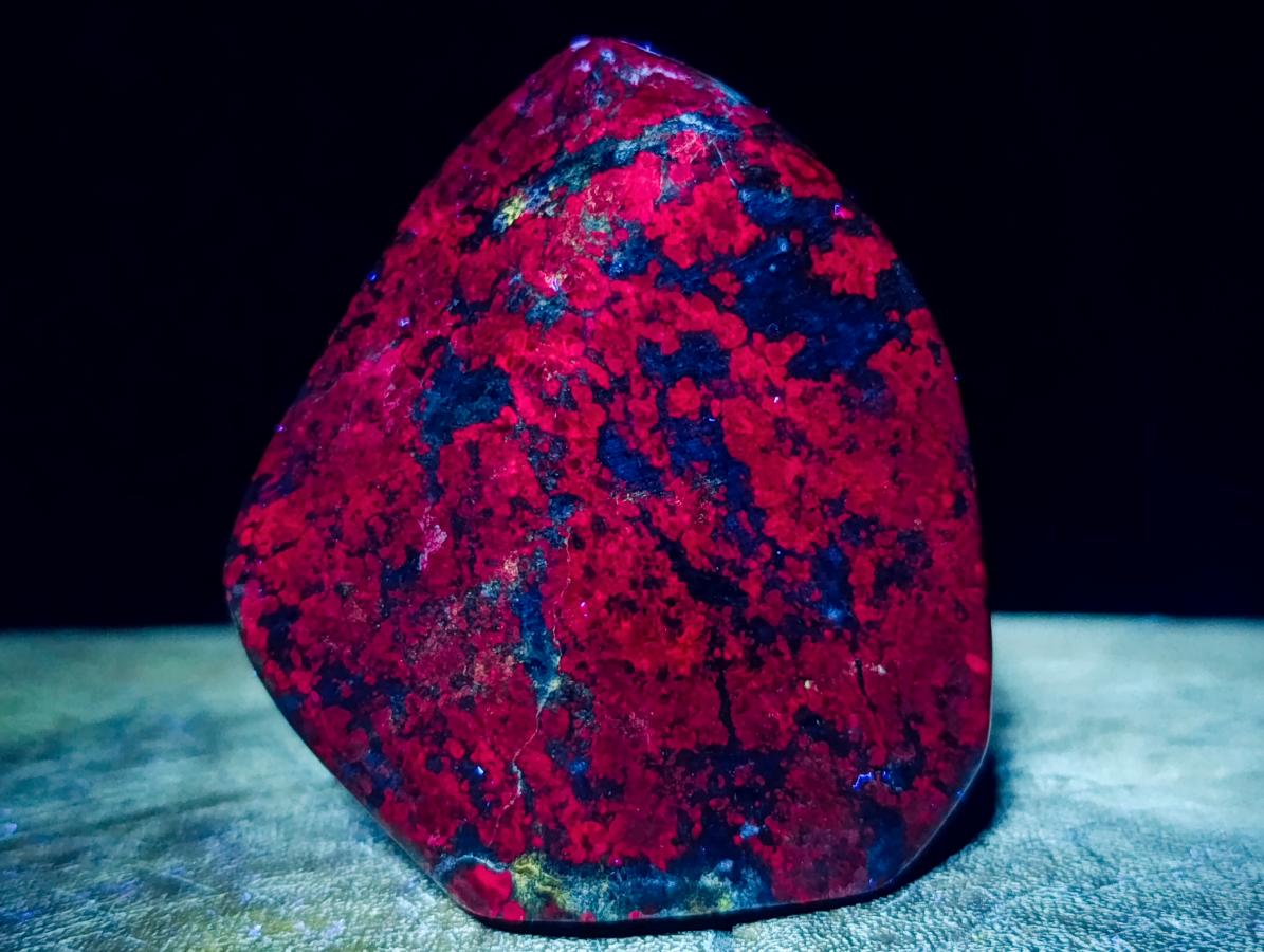 Polished Ruby Corundum In Chrome Verdite Standing Free Forms x 4 From Mutoko, Zimbabwe