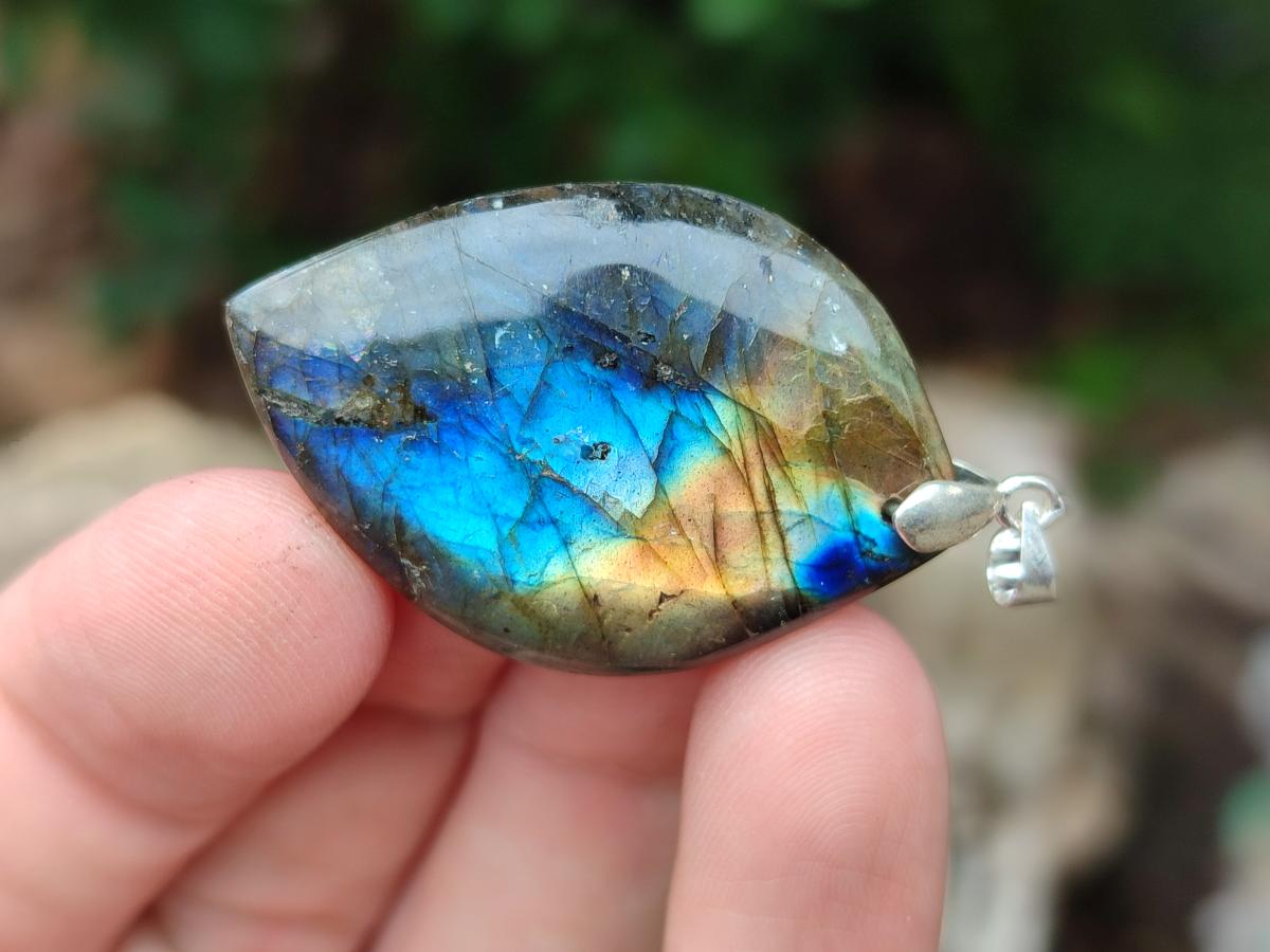 Polished Labradorite Pendants x 20 From Madagascar - Toprock Gemstones and Minerals 