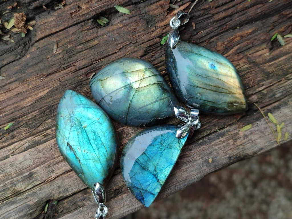 Polished Labradorite Pendants x 20 From Madagascar - Toprock Gemstones and Minerals 