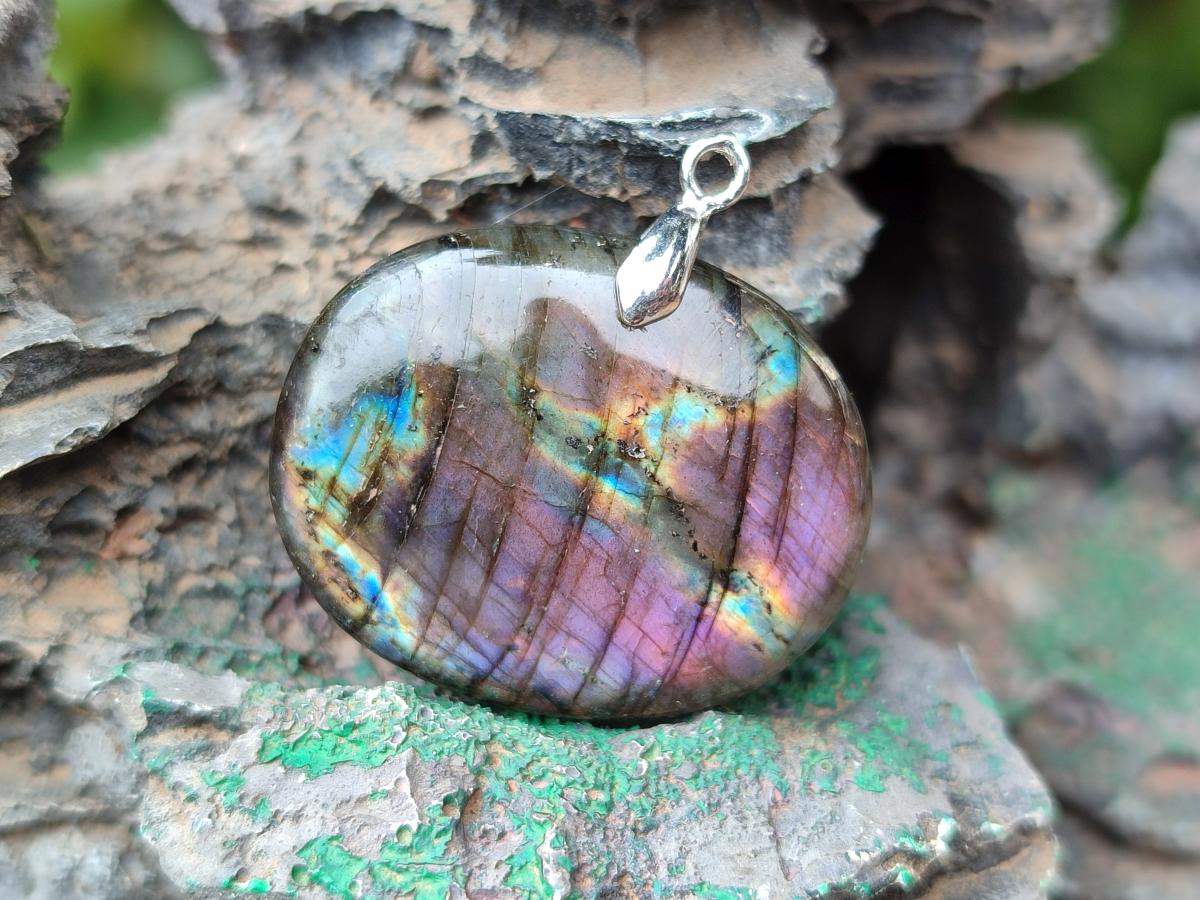 Polished Labradorite Pendants x 20 From Madagascar - Toprock Gemstones and Minerals 