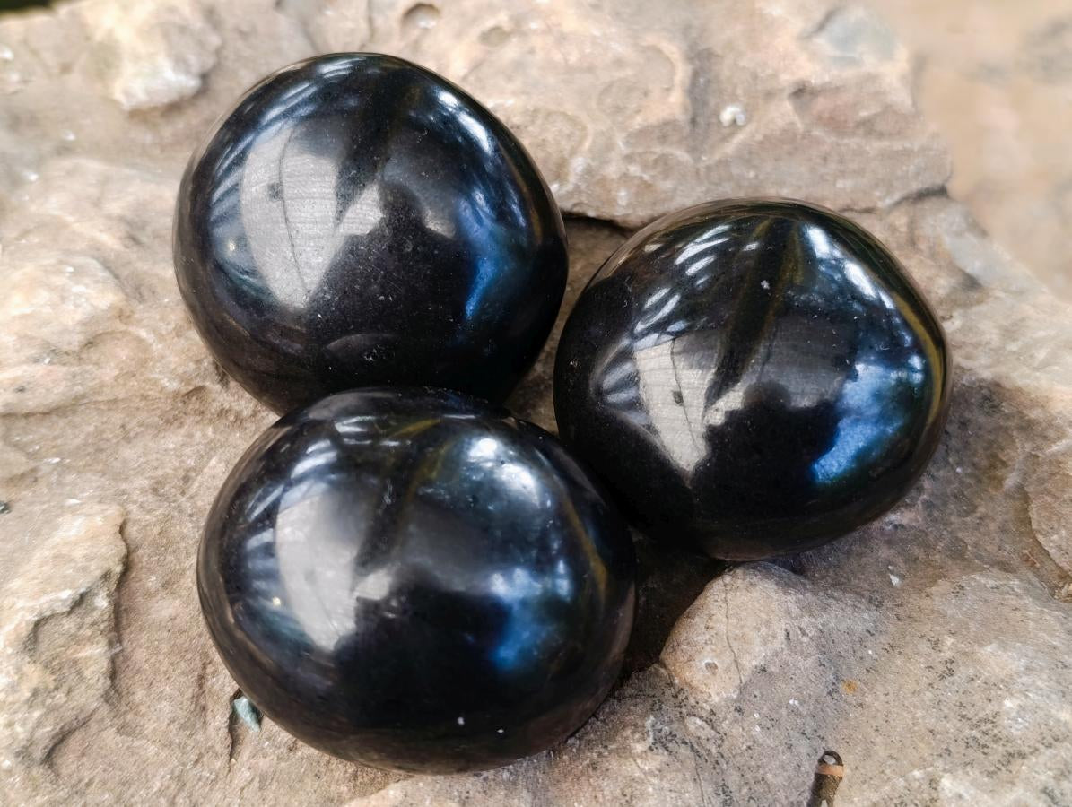 Polished Black Basalt Galets x 26 From Madagascar - Toprock Gemstones and Minerals 