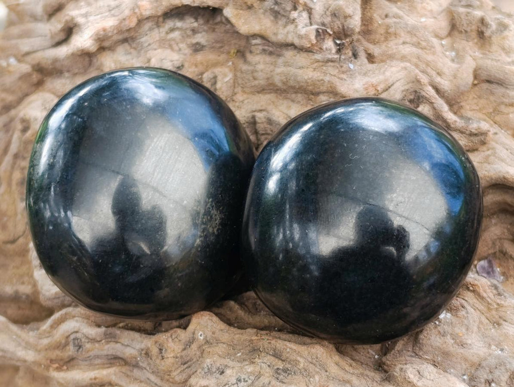 Polished Black Basalt Galets x 26 From Madagascar - Toprock Gemstones and Minerals 