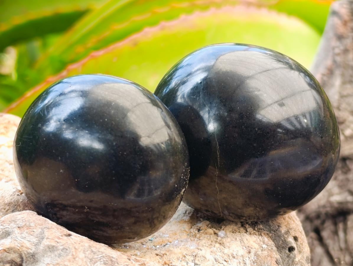 Polished Black Basalt Galets x 26 From Madagascar - Toprock Gemstones and Minerals 