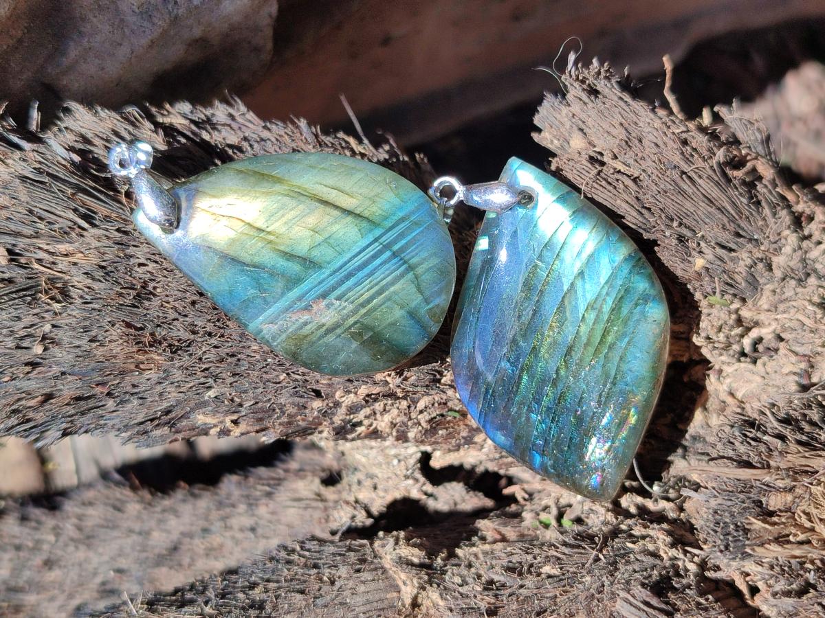 Polished Labradorite Pendants x 12 From Madagascar - Toprock Gemstones and Minerals 