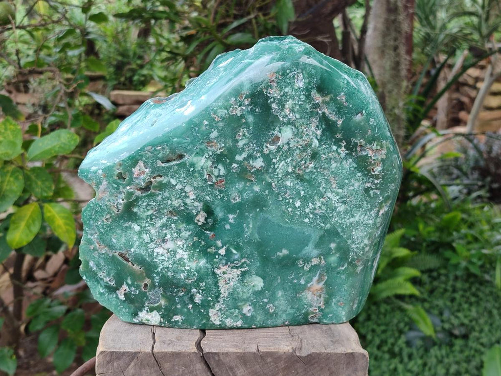 Polished On One Side XL Mtorolite Chrysoprase Standing Display Piece x 1 From Mutorashanga, Zimbabwe - Toprock Gemstones and Minerals 