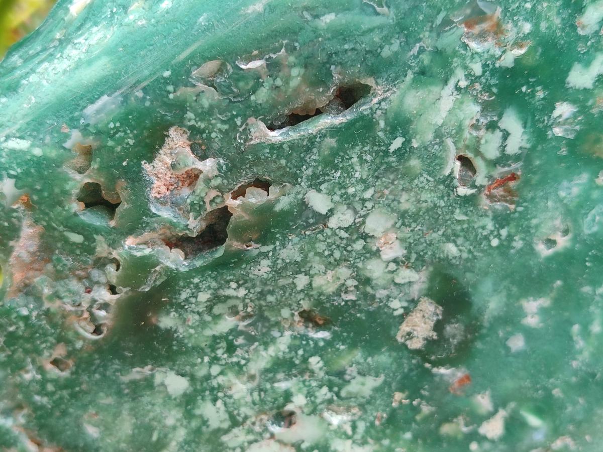 Polished On One Side XL Mtorolite Chrysoprase Standing Display Piece x 1 From Mutorashanga, Zimbabwe - Toprock Gemstones and Minerals 