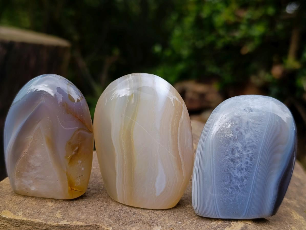 Polished Banded Agate Standing Free forms and Galets x 17 From Madagascar - Toprock Gemstones and Minerals 