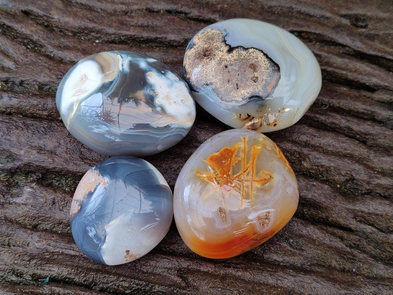 Polished Banded Agate Galets x 12 From Madagascar - Toprock Gemstones and Minerals 
