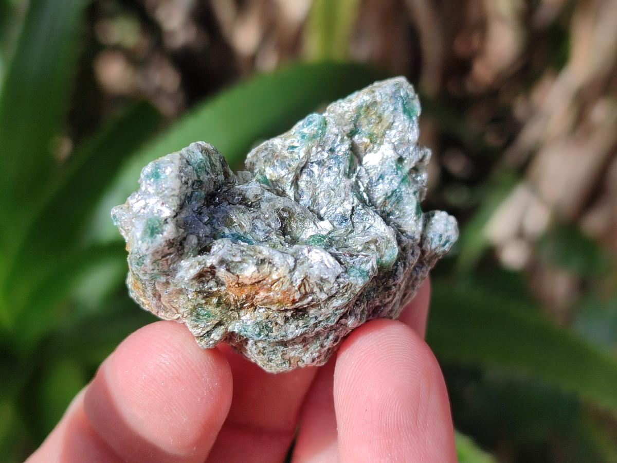 Natural Emerald Mica 'Mutokolite' Cobbed Specimens x 2,31 Kg Lot From Mutoko, Zimbabwe - Toprock Gemstones and Minerals 