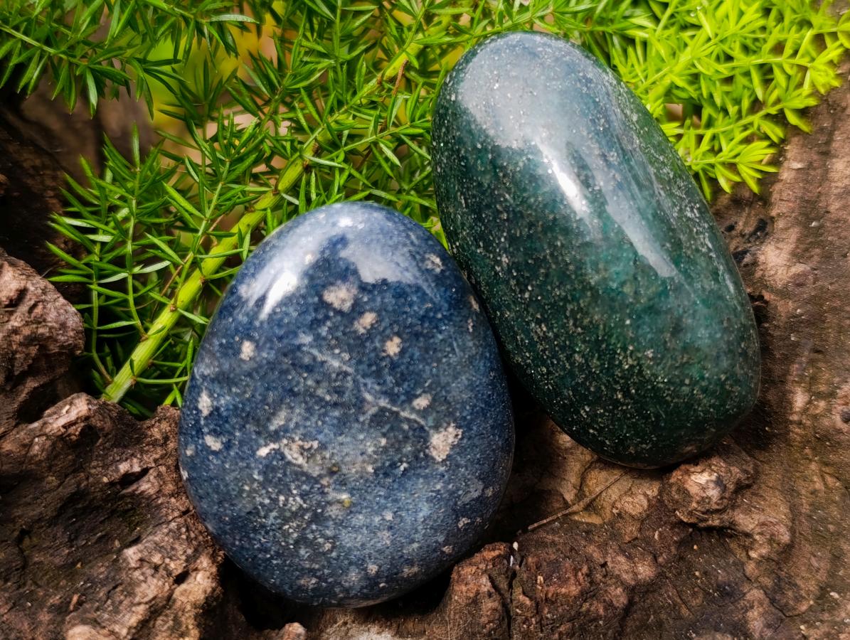 Polished Fuchsite Quartz Galets x 20 From Andakatany, Madagascar - Toprock Gemstones and Minerals 
