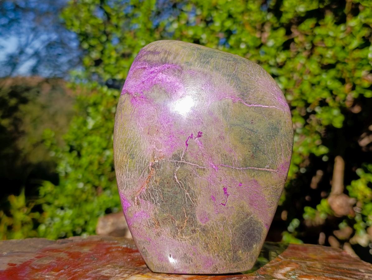 Polished Large Stichtite Standing Display Piece x 1 From Barberton, South Africa - Toprock Gemstones and Minerals 