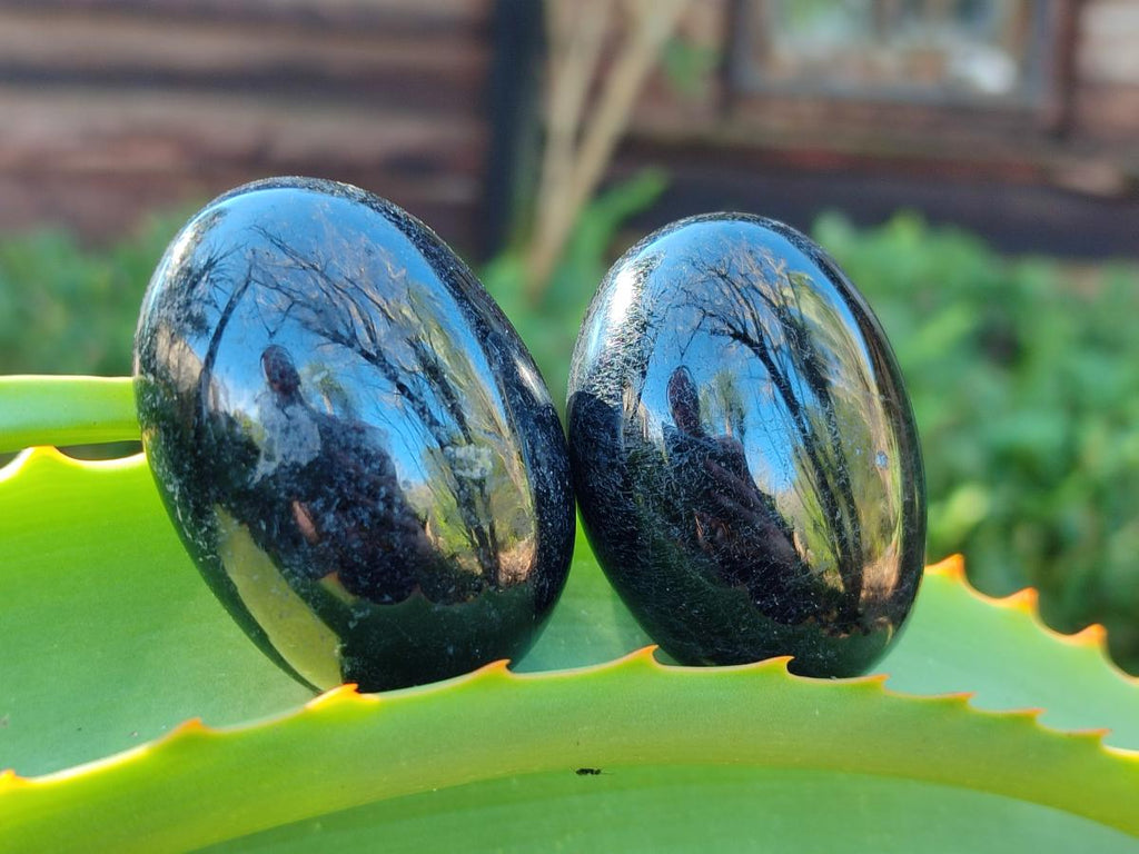 Polished Black Tourmaline Galets x 12 From Madagascar - Toprock Gemstones and Minerals 