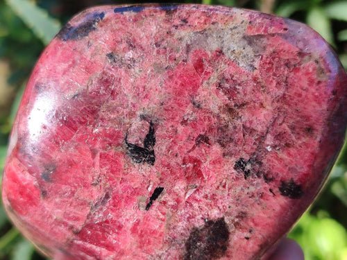 Polished Large Rhodonite Standing Display Piece x 1 From Rhusinga, Zimbabwe - Toprock Gemstones and Minerals 
