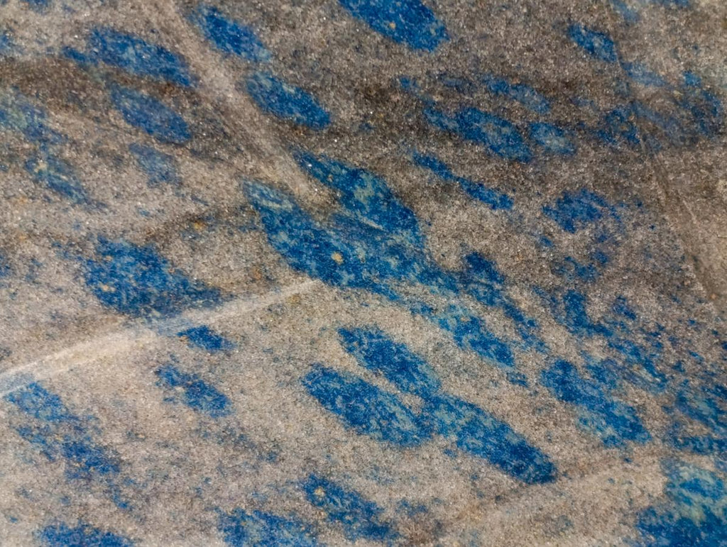 Polished Large Blue Spotted Spinel in Quartz Standing Display Leaf Sculptured Piece x 1 From Madagascar - Toprock Gemstones and Minerals 